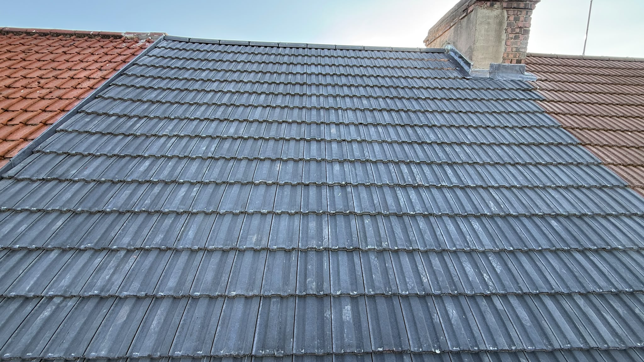 Pitched & Flat Roof Replacement – Photo 02 by Peak Performance Roofing in Slough
